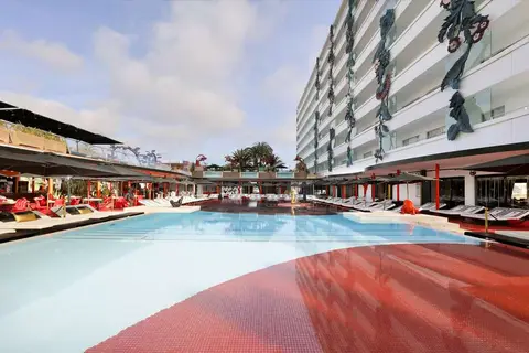 Ushuaia Ibiza Beach Hotel in Sant Jordi de ses Salines — foto 18