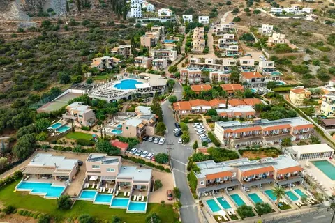Marni Village in Χερσόνησος — foto 3