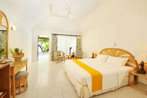 Hondaafushi Island Resort in Dhaalu Atoll — foto 17