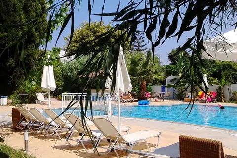 Theodorou Beach foto 3