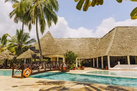 Jaz Adonia Beach Resort in Uroa — foto 7