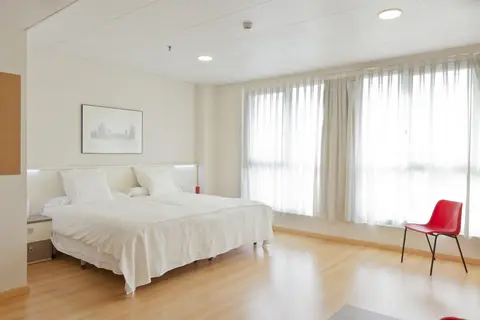 Vértice Roomspace Madrid in Madrid — foto 12