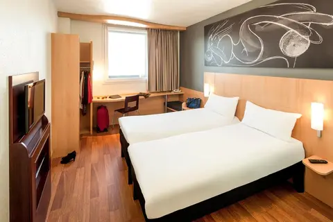ibis Barcelona Meridiana in Barcelona — foto 8