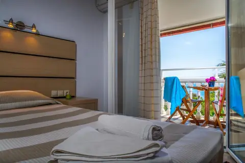 Natalie Hotel in Laganas Municipal Unit, foto 5
