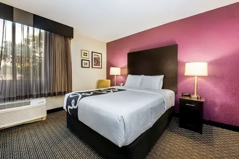 La Quinta Inn & Suites by Wyndham Fort Lauderdale Tamarac in Fort Lauderdale — foto 30
