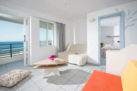 Alia Beach Hotel in Chersonissos — foto 21