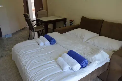 Latchi Escape Hotel & Suites in Νέο Χωριό — foto 4