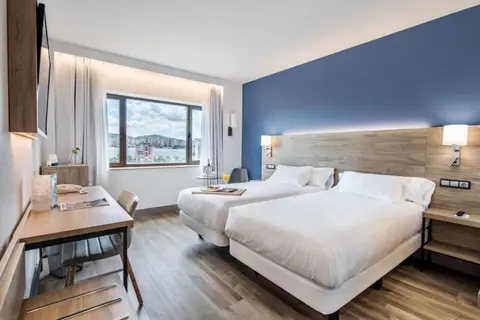 Hotel Puerta De Bilbao in Barakaldo — foto 9