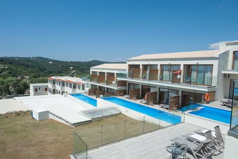Porto Demo Hotel in Άγιος Γεώργιος — foto 11
