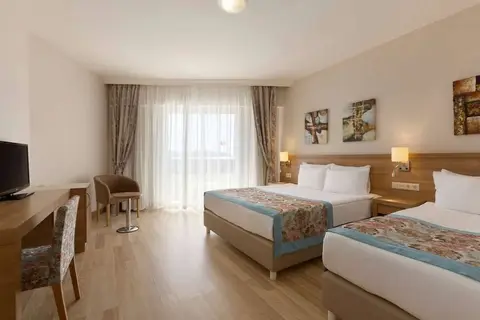 Ramada Resort by Wyndham Lara in Aksu — foto 16