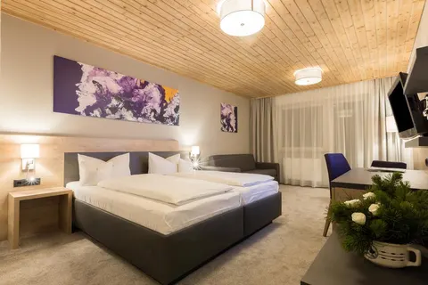 KOSIS Sports Lifestyle foto 2