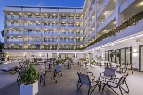 Hotel Olympus Palace in Salou — foto 24