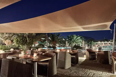 Santo Miramare Resort in Thira Municipal Unit, foto 17