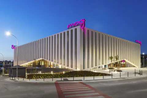 Moxy Alfragide Lisboa in Amadora — foto 10