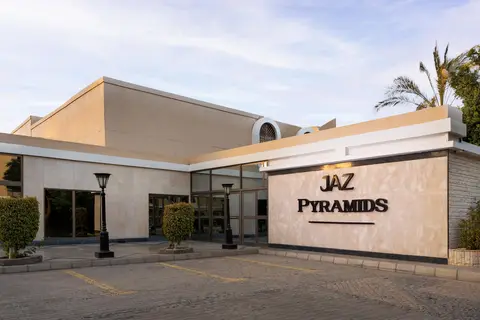JAZ Pyramids Resort in كفرة نصار — foto 29