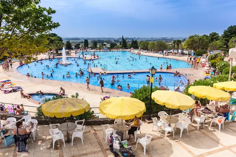 Camping Castell Montgri foto 2