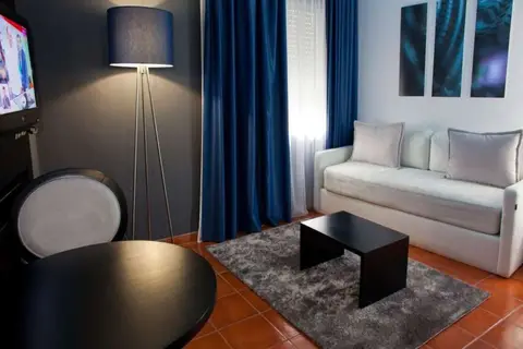 Residential Teresinha in Praia da Vitória (Santa Cruz), foto 22