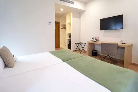 Hotel DWO Valencia in Valencia — foto 7