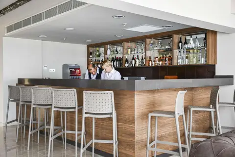 Mimoza Beach Hotel in Yeniboğaziçi — foto 8