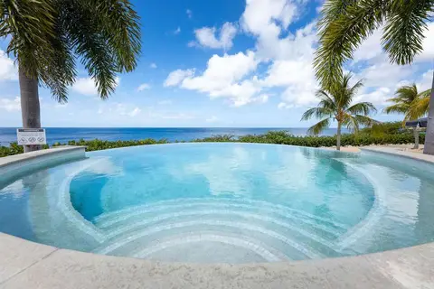 Coral Estate Luxury Resort in Coral Estate — foto 12
