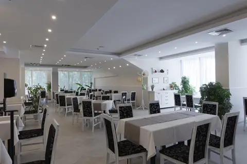 Hotel Slavey in СПА център Ривиера Бийч — foto 20