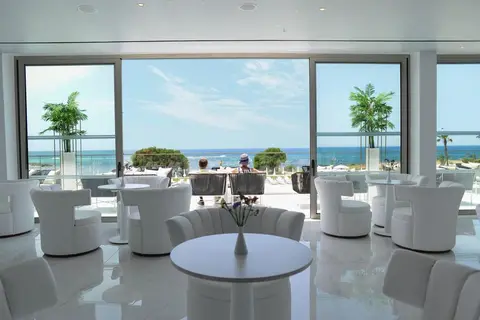 Ivi Mare - Designed for adults by Louis Hotels in Geroskipou — foto 10