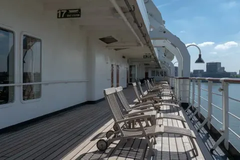 ss Rotterdam in Rotterdam — foto 26