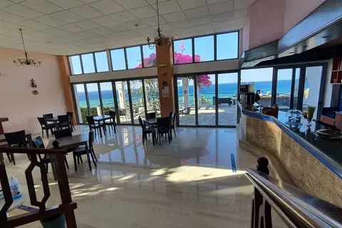 Stella Beach in Panormos — foto 9