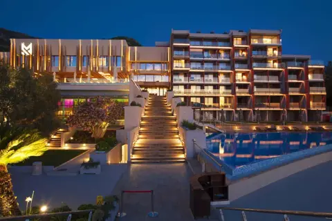 Maestral Resort & Casino in Sveti Stefan Island