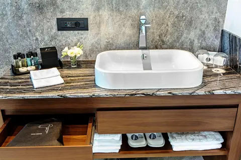 Arts Hotel Istanbul Harbiye in Fatih — foto 12