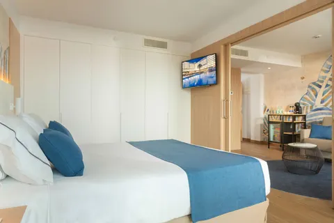 L'Azure in Lloret de Mar — foto 11