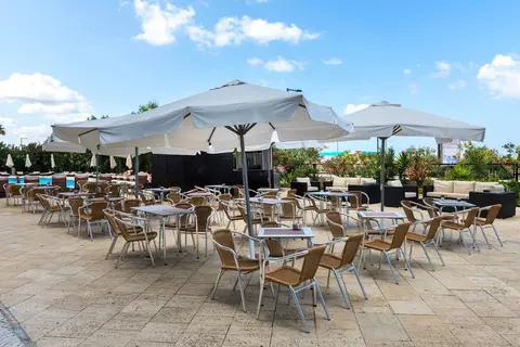 Hotel TRYP by Wyndham Lisboa Caparica Mar in Costa da Caparica — foto 6