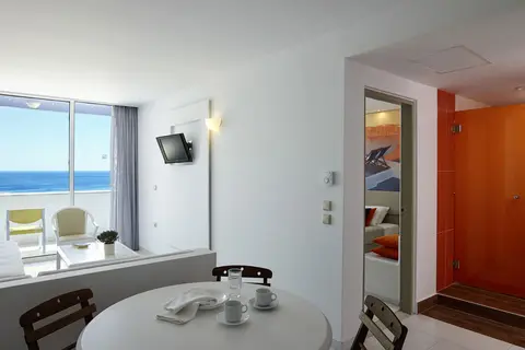 Ammades Epsilon Hotel Apartments in Faliraki — foto 8
