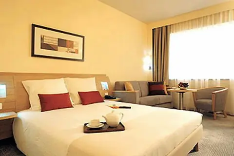 Novotel World Trade Centre Dubai in Dubai — foto 16