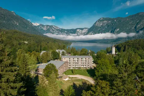 Hotel Bohinj in Bohinjsko jezero — foto 12