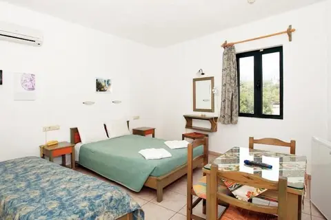 Dionysos Hotel Apartments & Studios in Δημοτική Ενότητα Μαλίων — foto 24