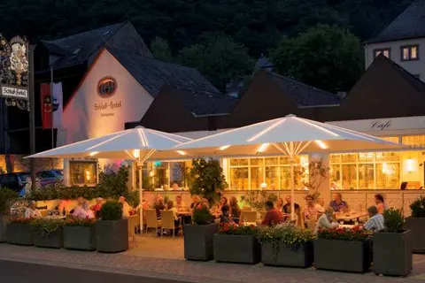 Schlosshotel Petry foto 12