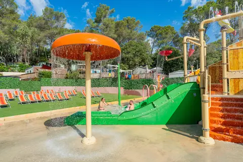 Camping Holiday Green in Fréjus — foto 17
