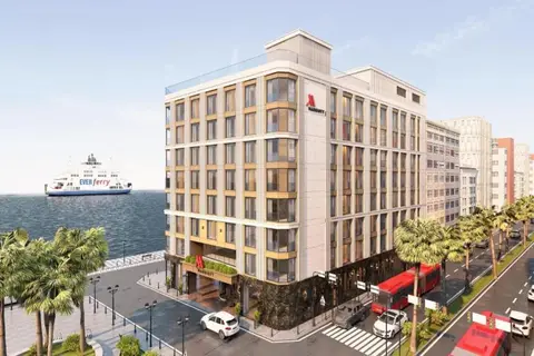 Izmir Marriott Hotel in Konak