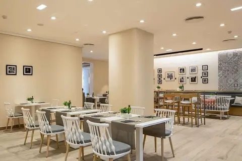 Hotel Catalonia Giralda in Sevilla — foto 6