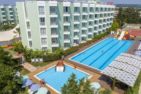 Grand Belish in Kuşadası — foto 3