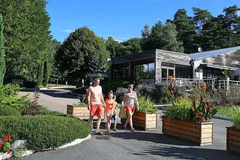 Camping Paradis Coiroux in Aubazines — foto 16