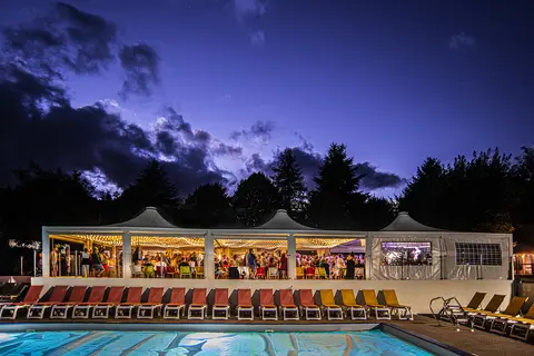 Camping Paradis L Europe in Murol — foto 17