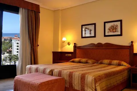 Hotel Zentral Center in Arona — foto 12