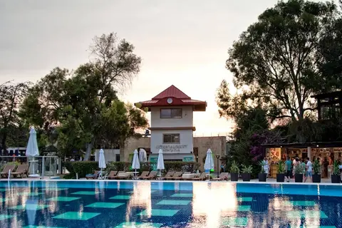 Sueno Beach Side in Manavgat