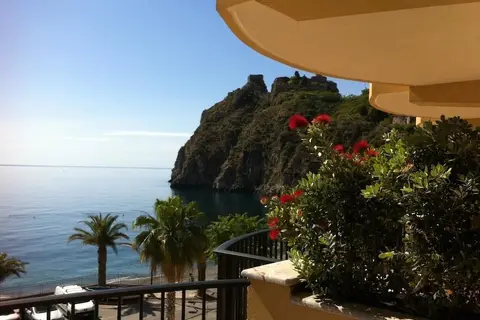 Elihotel in Sant'alessio Siculo — foto 11