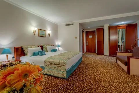 Best Western Plus Khan Hotel in Muratpaşa — foto 18