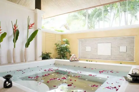 Centara Karon Resort Phuket in ตำบลกะรน — foto 10