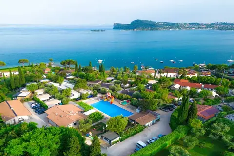 Vacanze Glamping Boutique in San Felice del Benaco