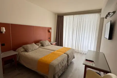 Hotel Oasis Plaza in Benidorm — foto 28